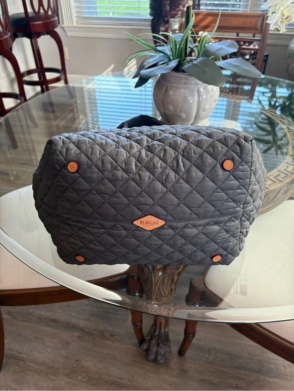 🩶🩶MZ WALLACE METRO QUILTED CHARCOAL GREY NYLON TOTE!🩶🩶